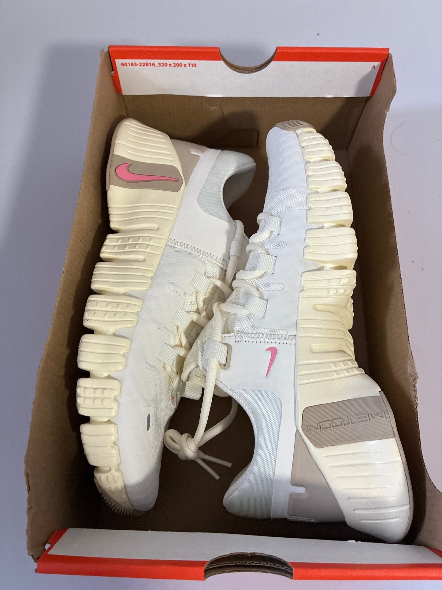W NIKE FREE METCON 5 sail/sail-sanddrift new DV3950 100