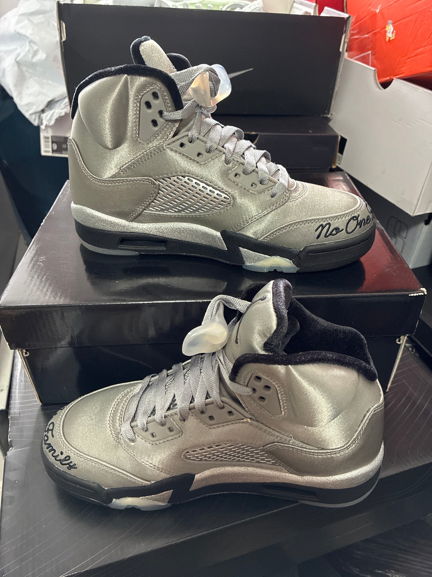 WMNS AIR JORDAN 5 RETRO WINGS