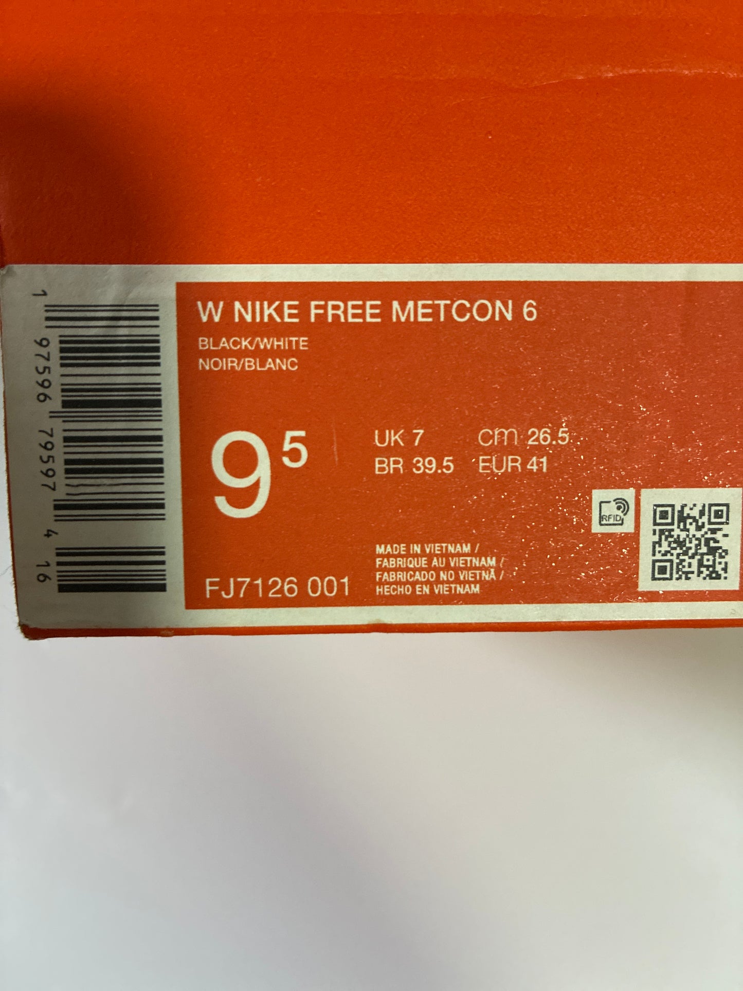 W NIKE FREE METCON 6 black/white new size:9.5 FJ7126 001