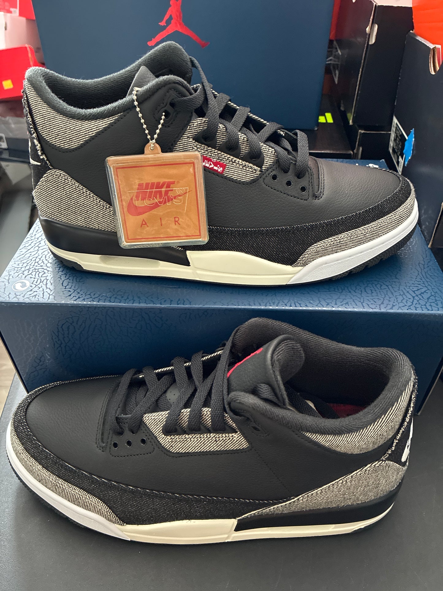 AIR JORDAN 3 RTR LSC BLK SP