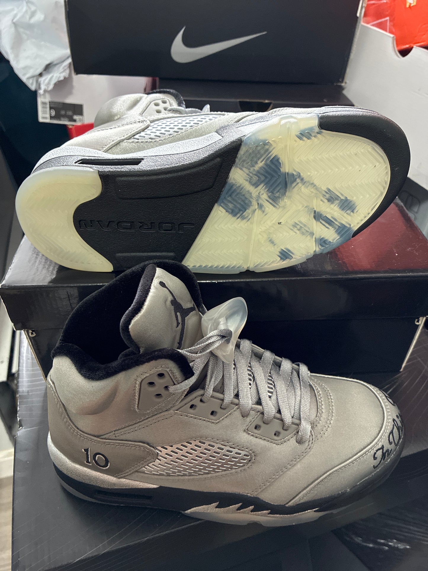 WMNS AIR JORDAN 5 RETRO WINGS
