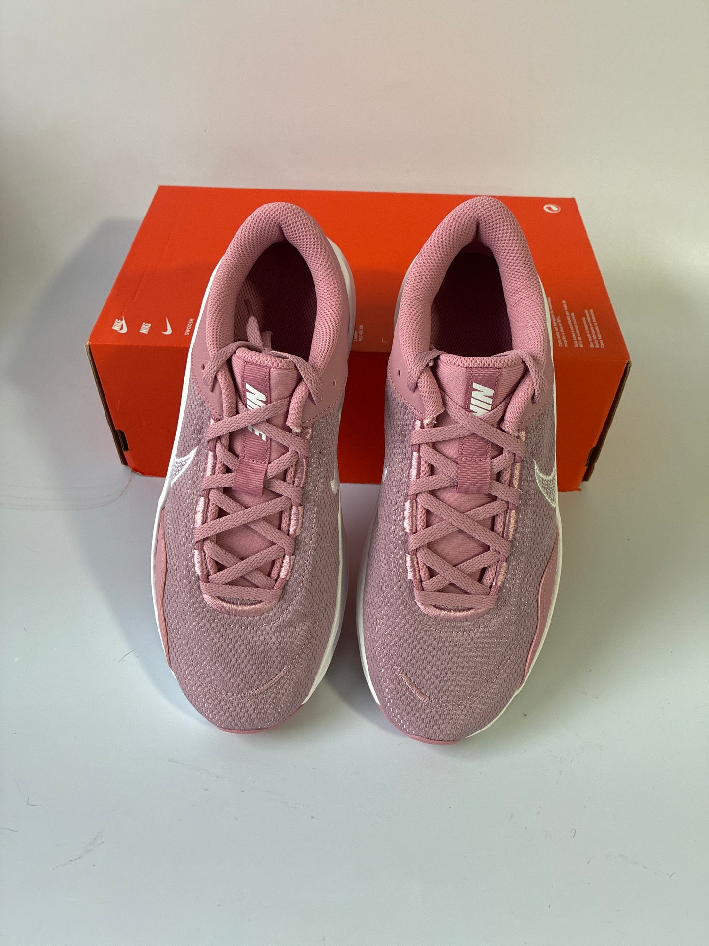 W NIKE LEGEND ESSENTIAL 3 NN 9w DM1119 600