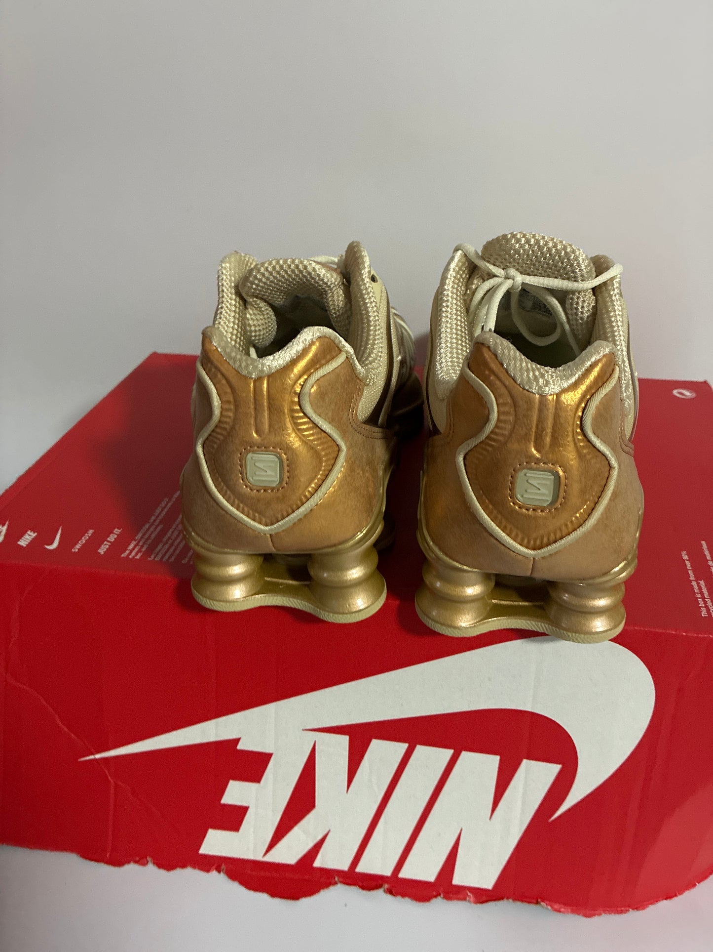 W NIKE SHOX TL size:7.5 new.     IM7189 113