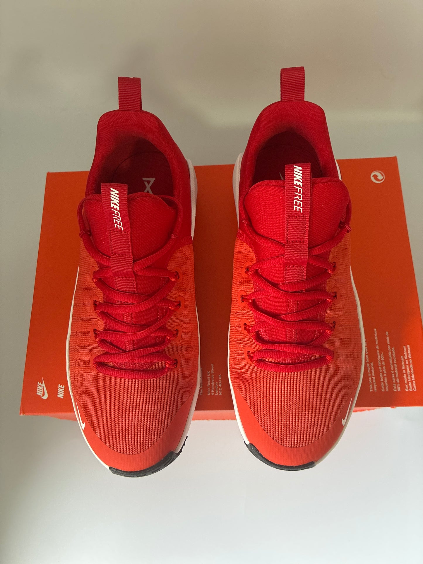 W NIKE FREE METCON 6 picante red/white size:9 new FJ7126 604