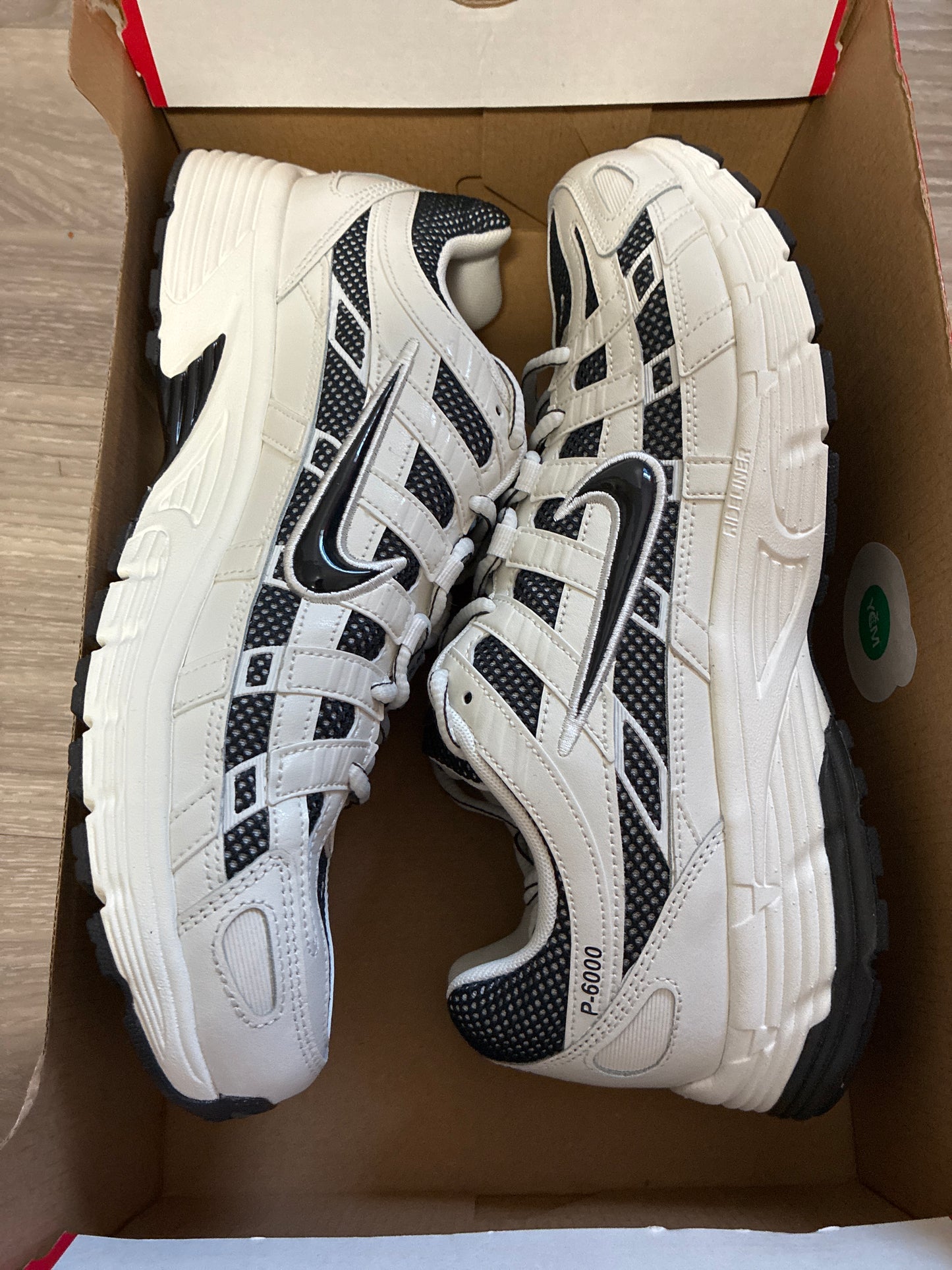 NIKE P-6000 13M IO8711 101