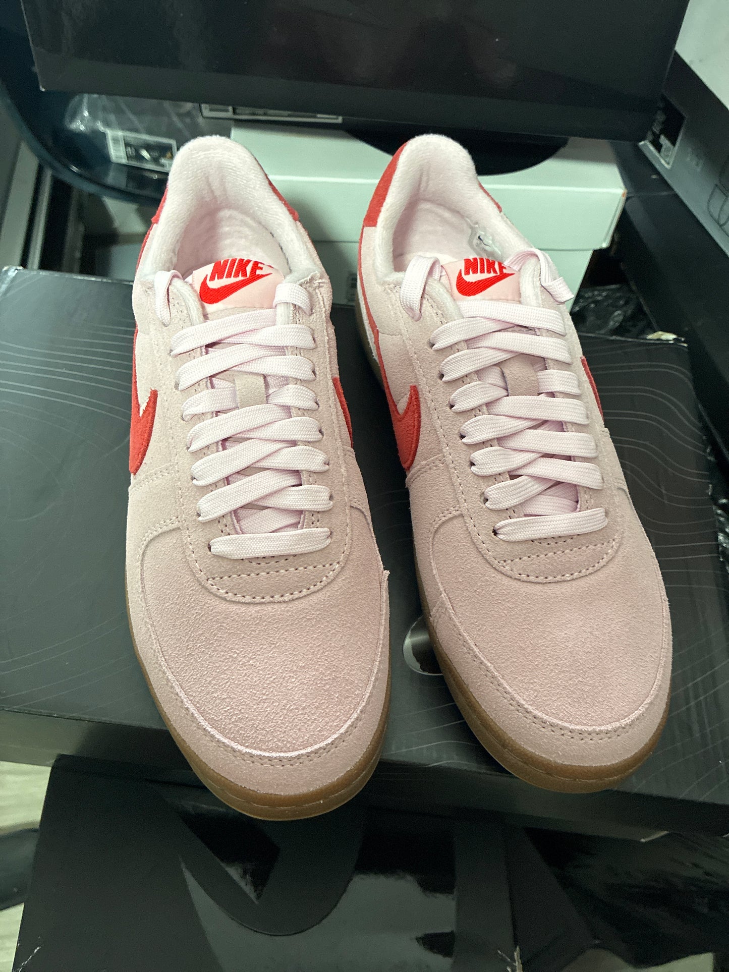 WMNS NIKE FIELD GENERAL