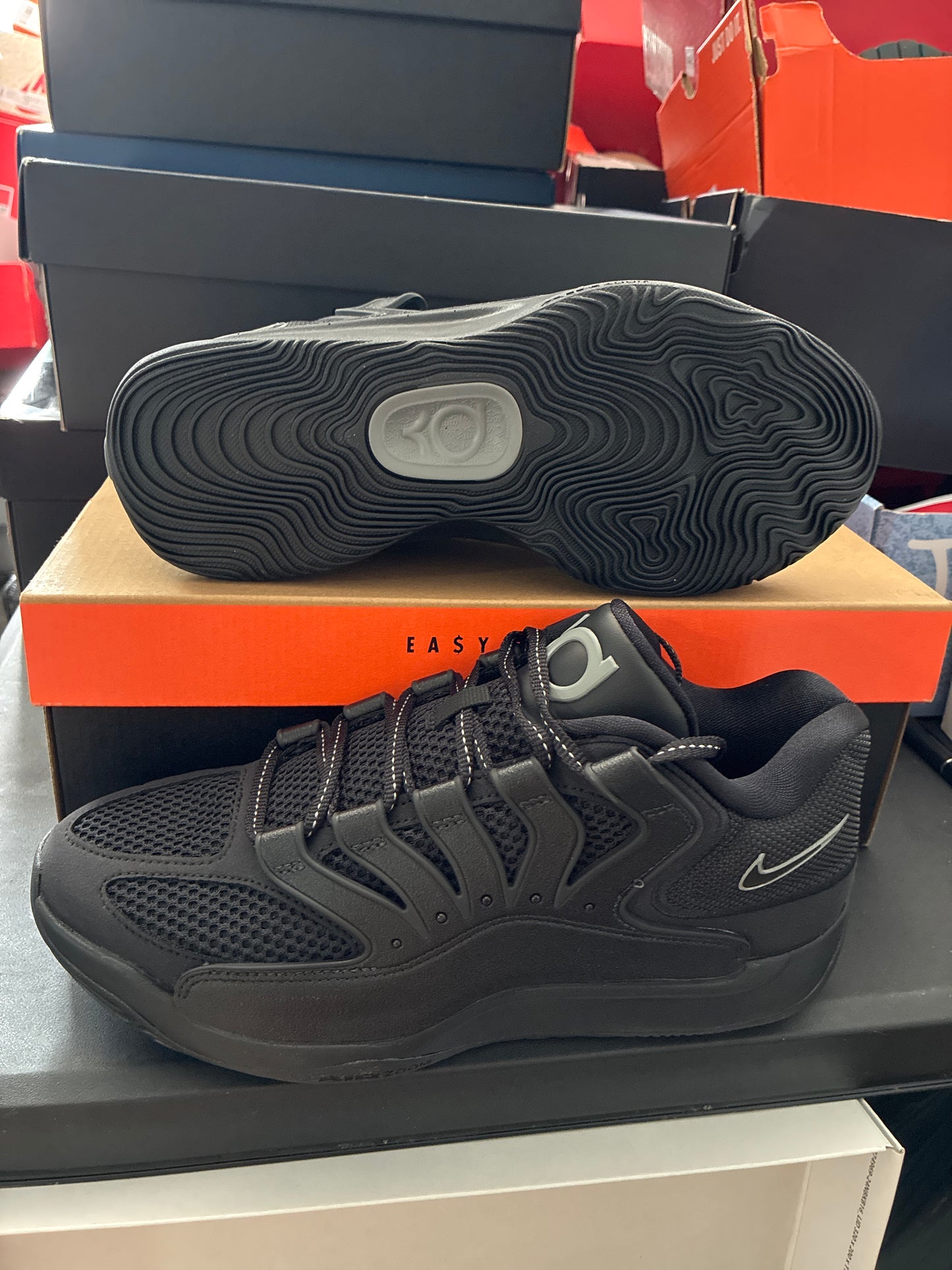 KD18