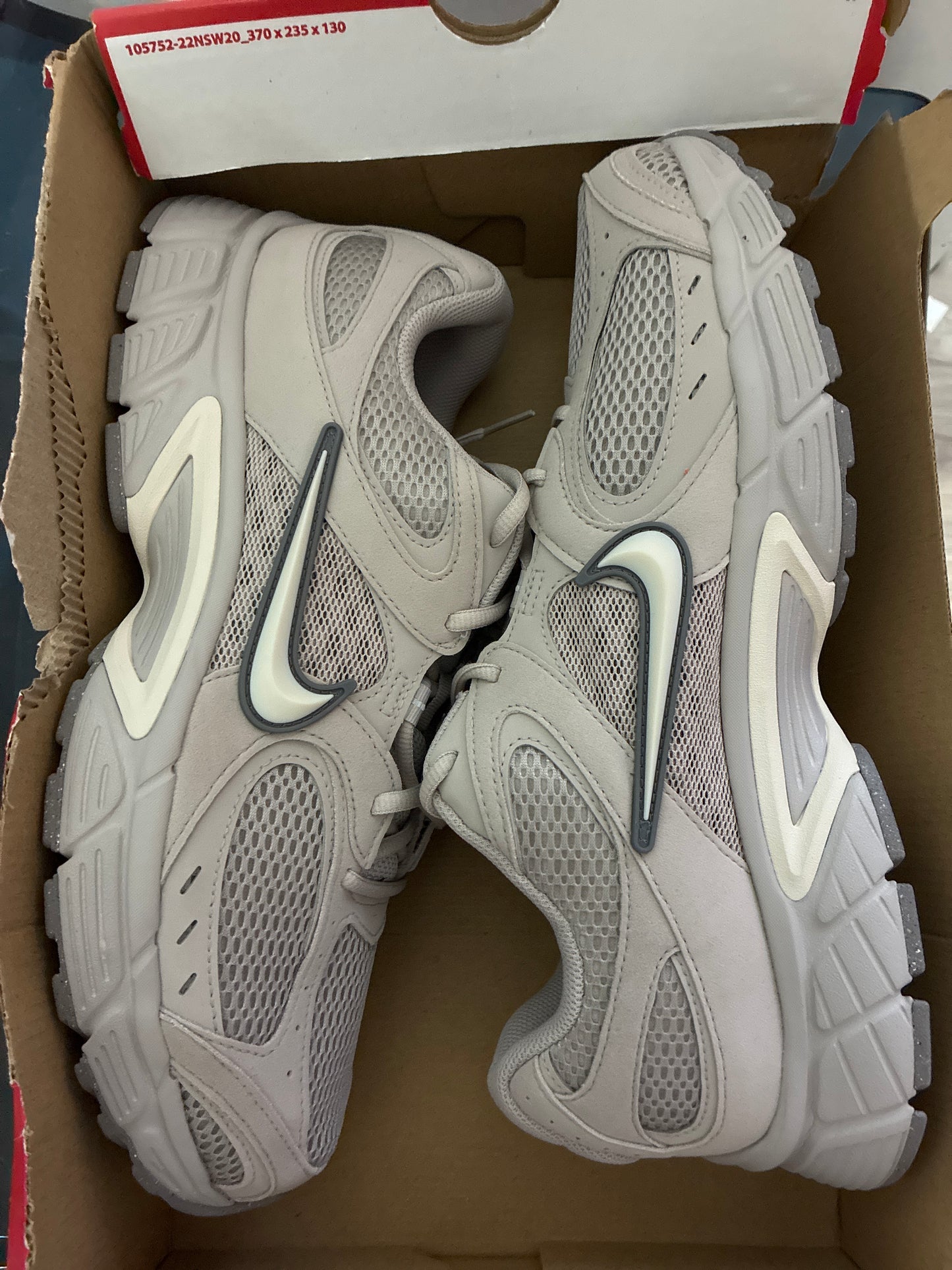 NIKE V5 RNR 13M II6292201