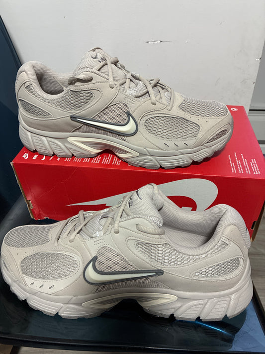 NIKE V5 RNR 13M II6292201