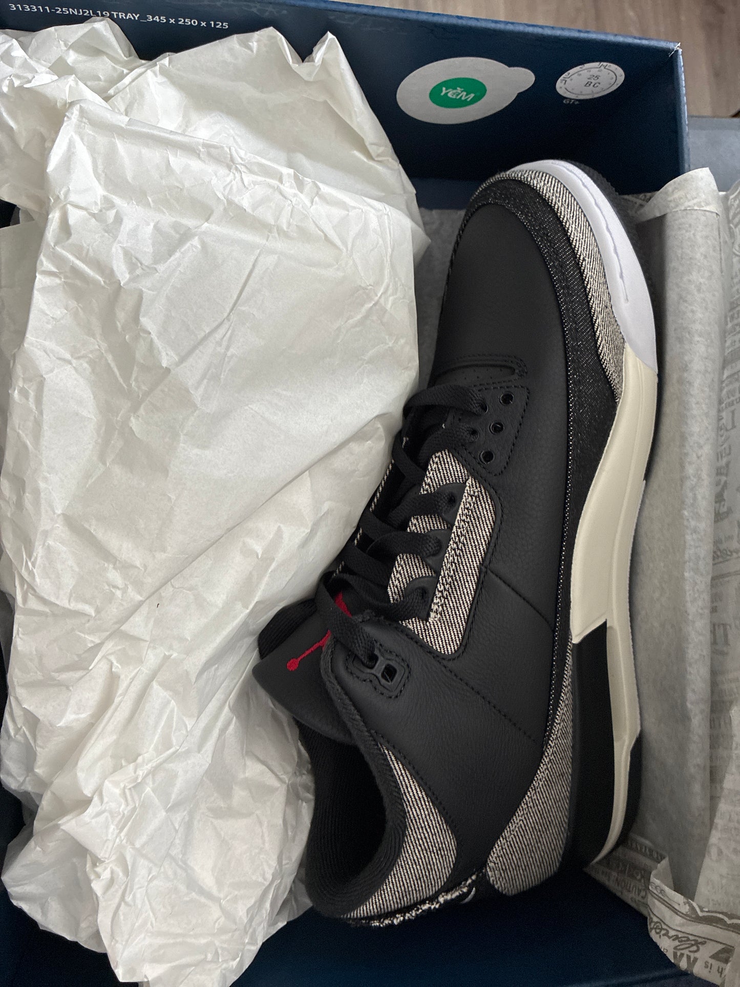 AIR JORDAN 3 RTR LSC BLK SP