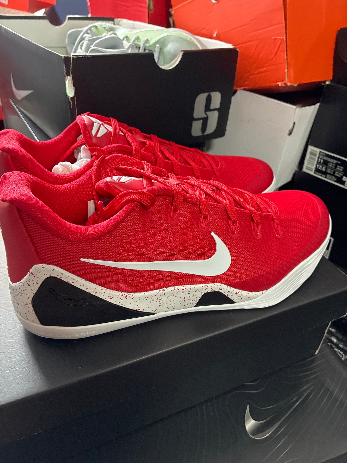 KOBE IX ELITE LOW EM PROTRO