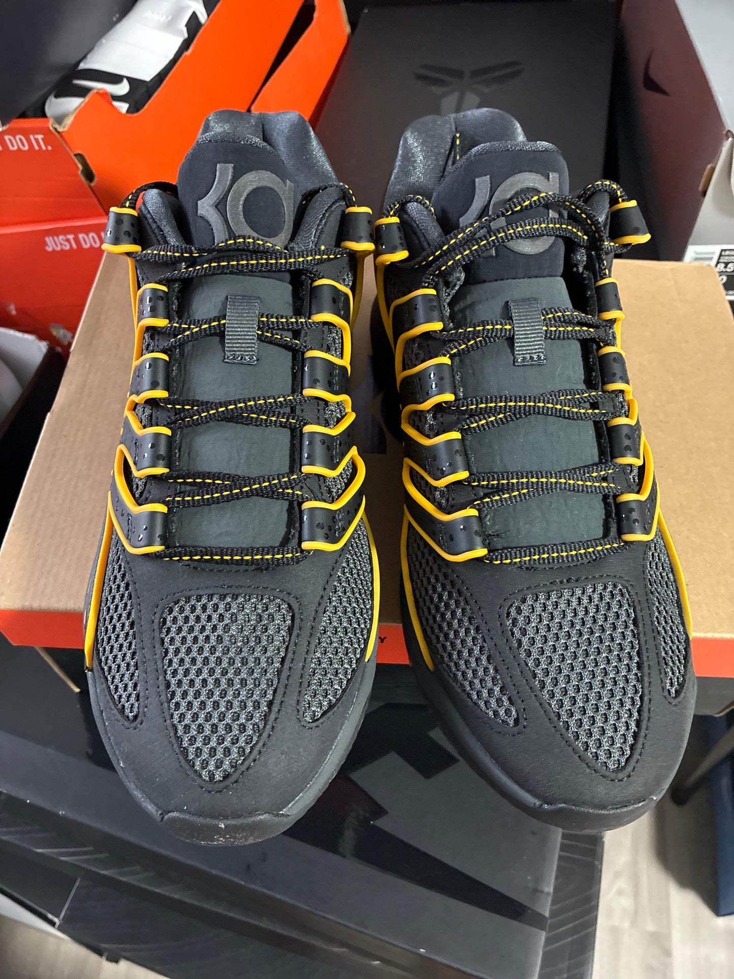 KD18