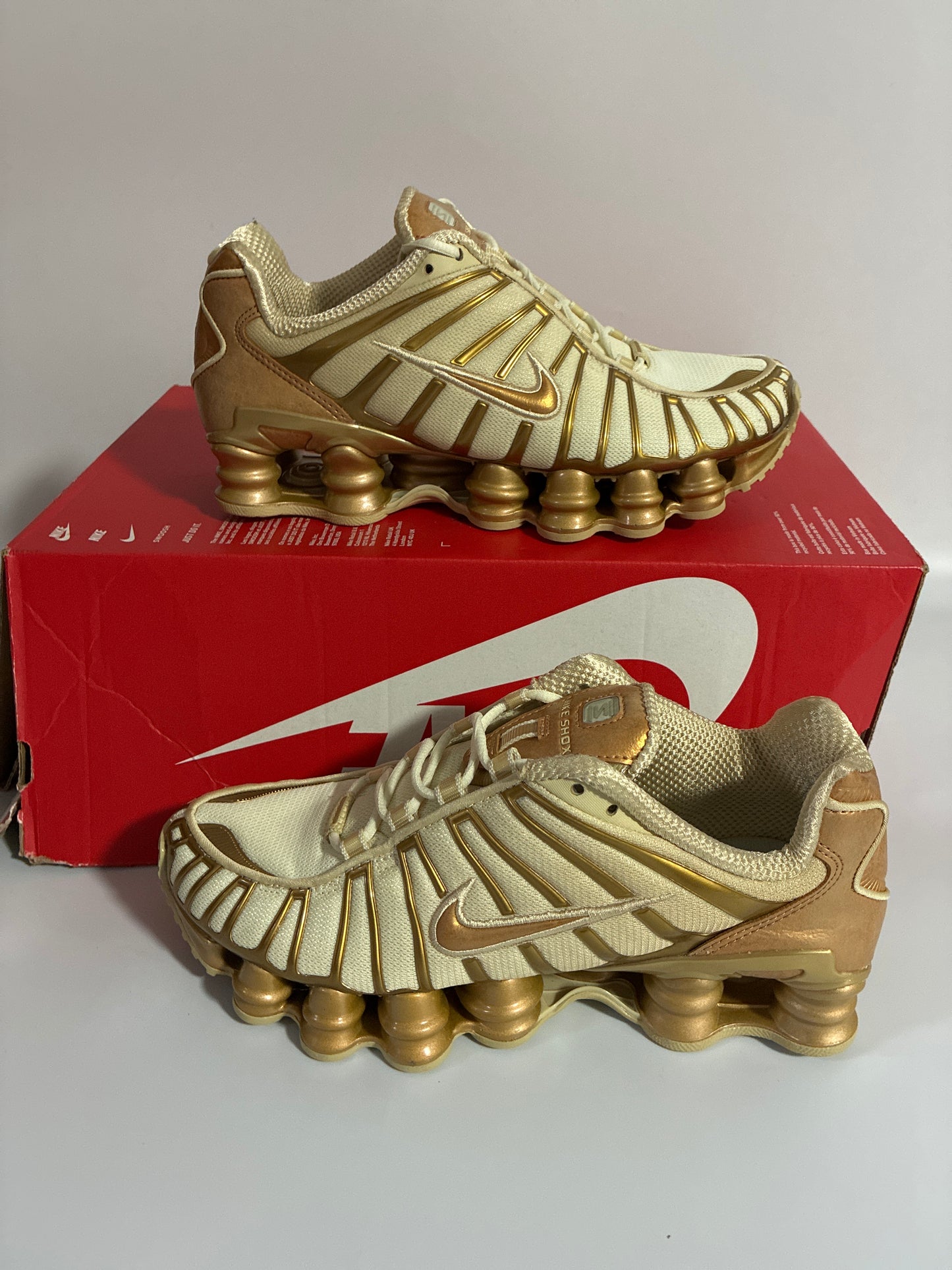 W NIKE SHOX TL size:7.5 new.     IM7189 113