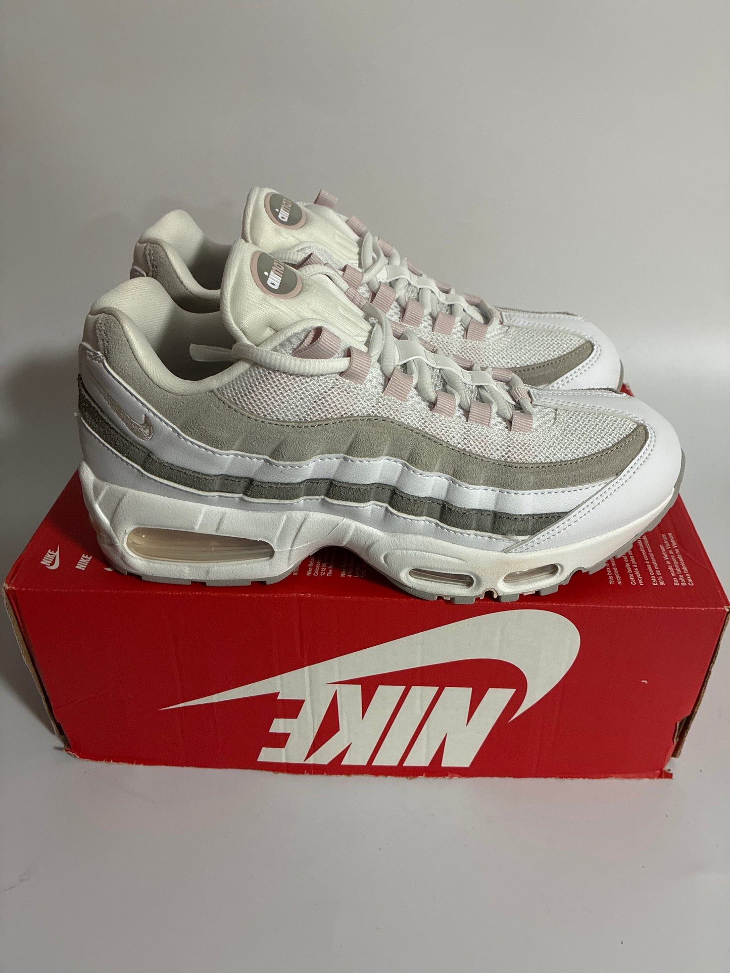 W NIKE AIR MAX 95 white/silt red light size:9 new IB6396 102