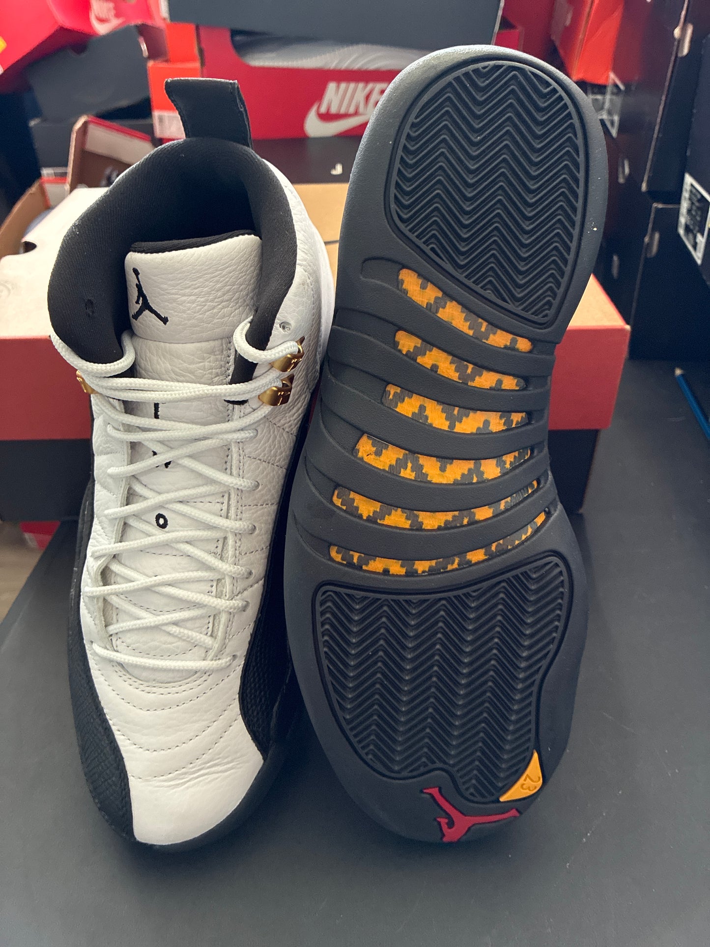 AIR JORDAN 12 RETRO