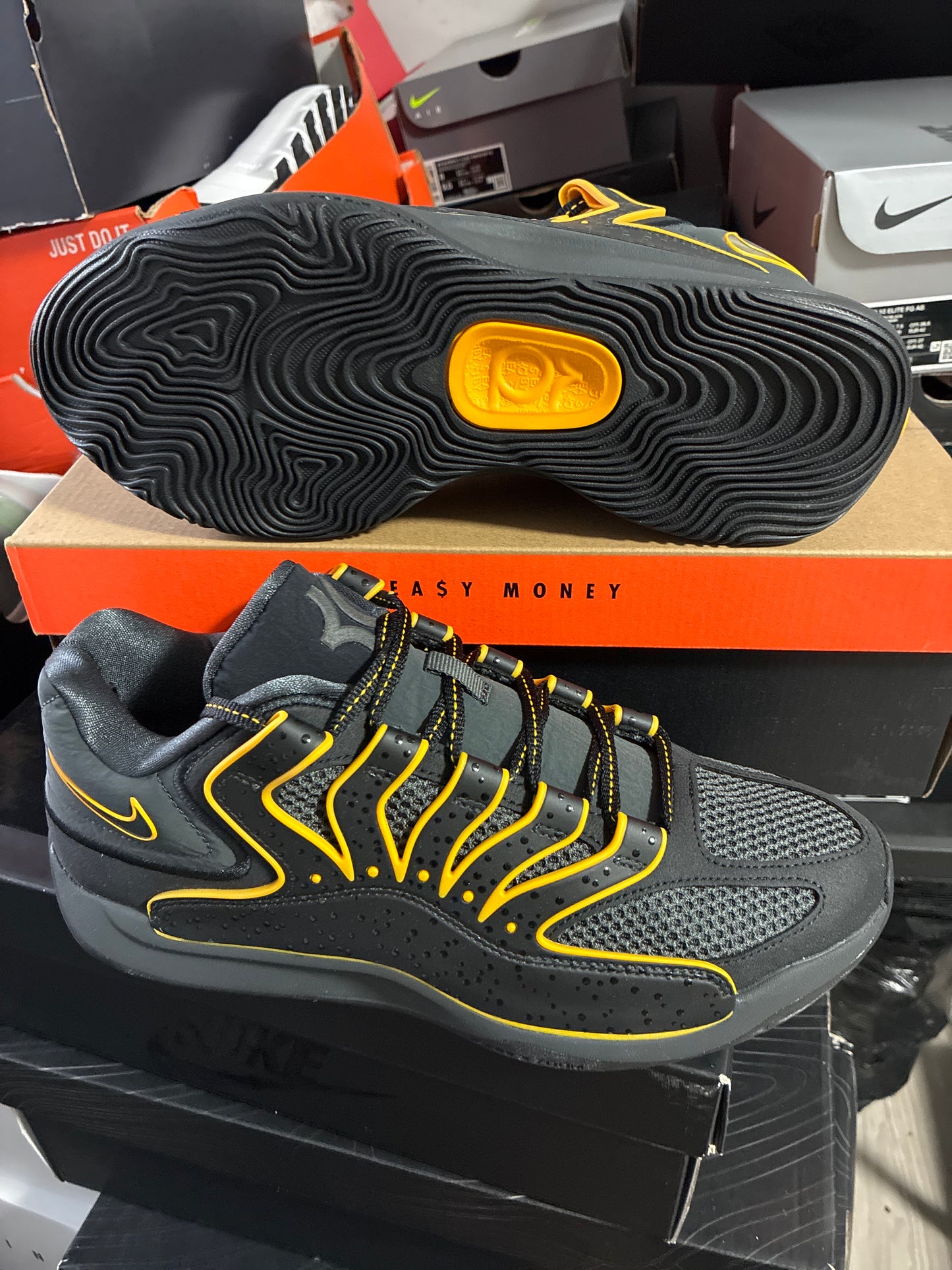 KD18