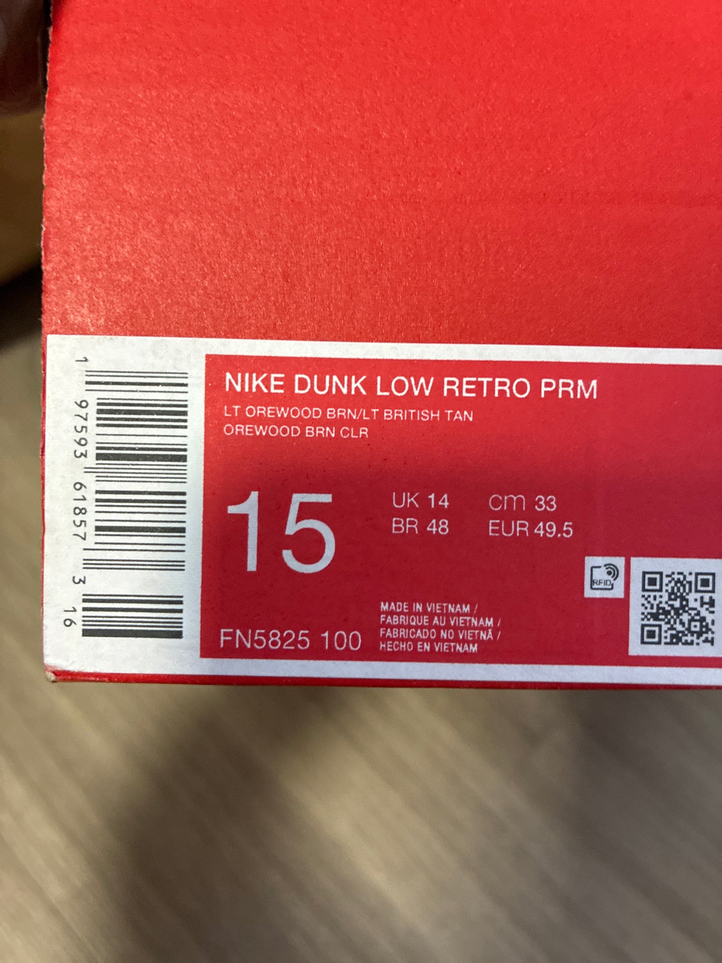 NIKE DUNK LOW RETRO PRM 15M FN5825100