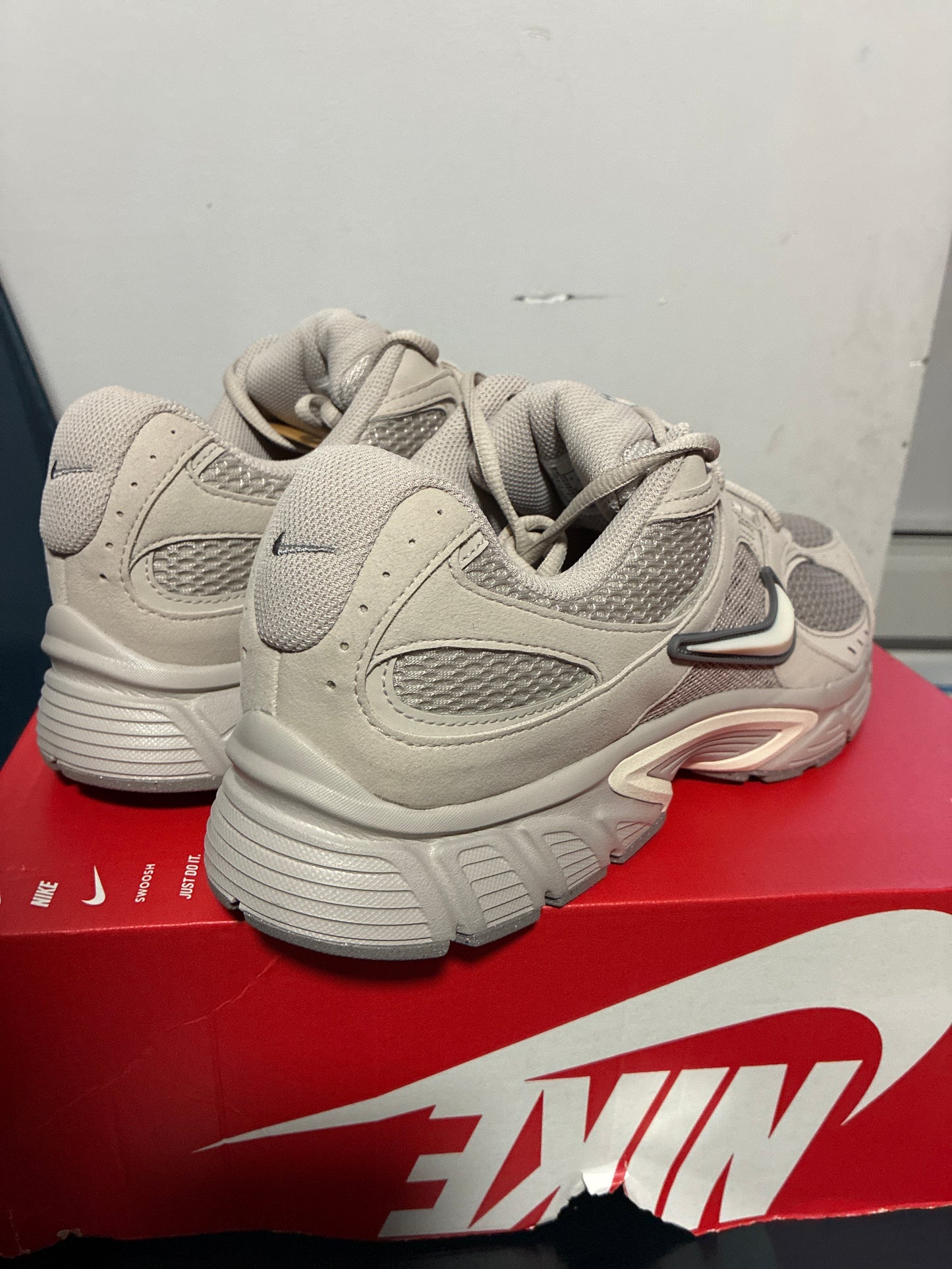 NIKE V5 RNR 13M II6292201