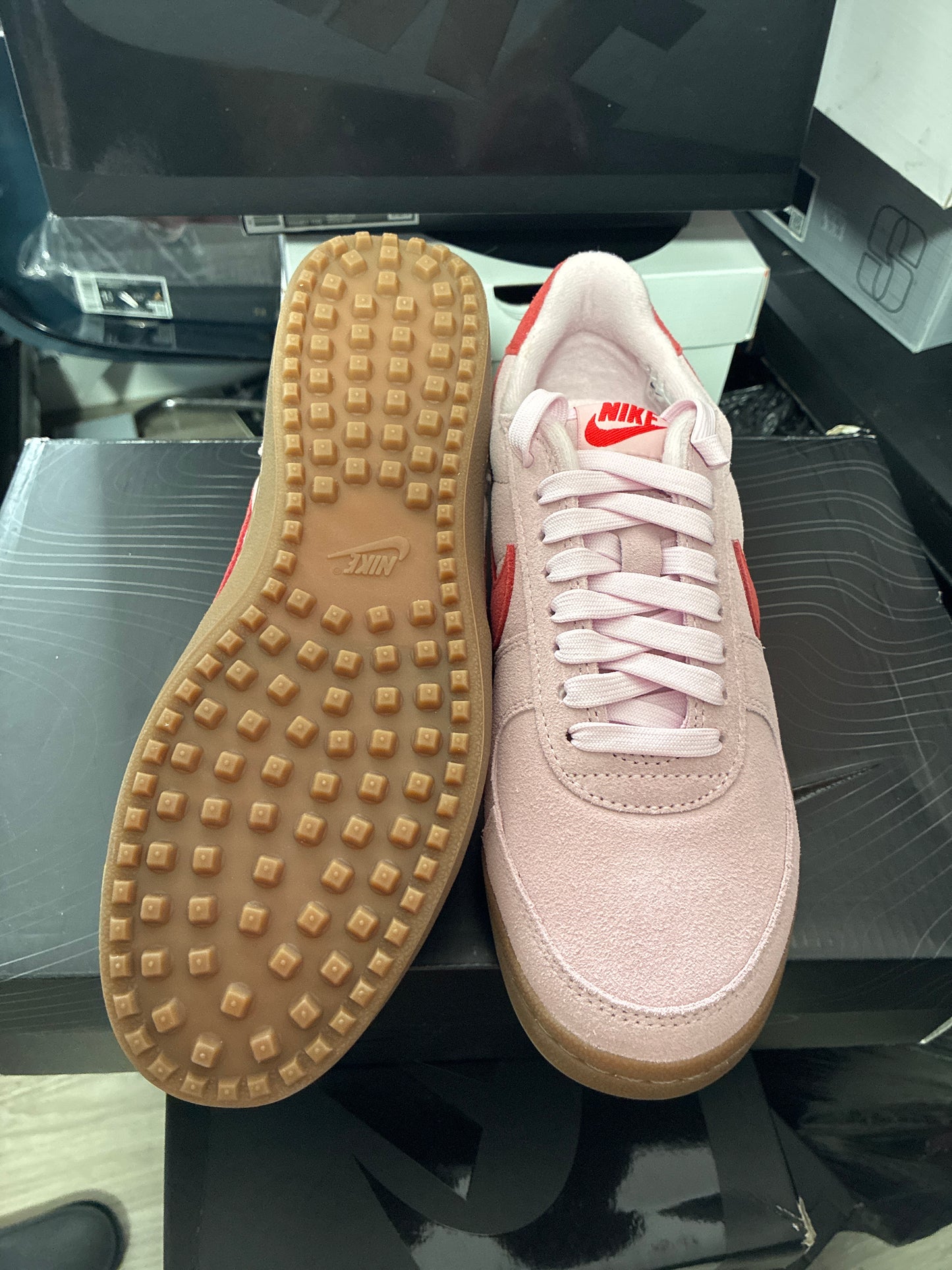 WMNS NIKE FIELD GENERAL