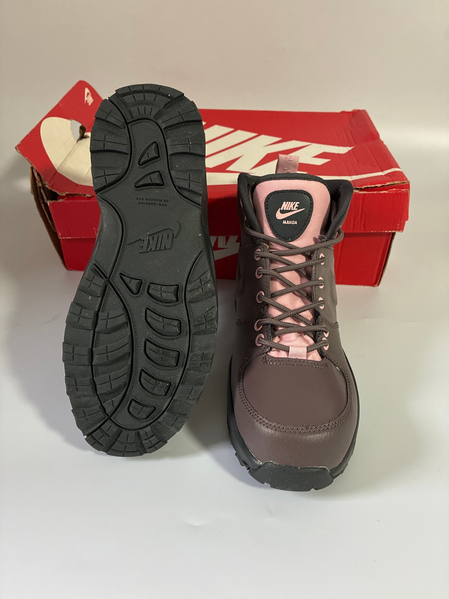 NIKE MANOA LTR (GS) violet ore new size:6Y BQ5372 200